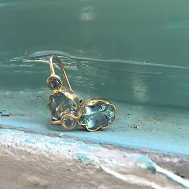 רבקה והעגילים