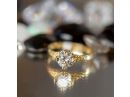 טבעת אירוסין משובצת יהלום 1 קראט
