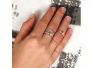 טבעת נישואין מעוטרת בחריטות פרחונית בסגנון וינטאג' 