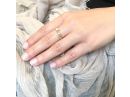 טבעת אירוסין בסגנון וינטאג' משובצת יהלומים וספירים בעלת שיבות מרכזי גבוה