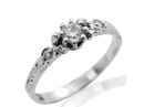 טבעת אירוסין משובצת יהלומים 