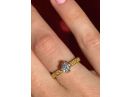 טבעת אירוסין במראה וינטאג' מלכותי
