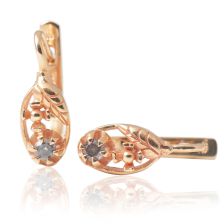 עגילים צמודים עם יהלומים גולמיים