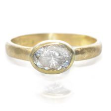Sparkling Oval Diamond Ring 14k Gold