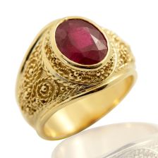 טבעת חותם משובצת רובי 