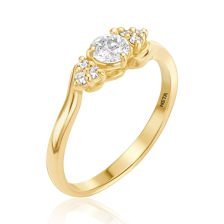 טבעת אירוסין משובצת יהלומים