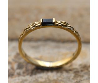 טבעת יהלום שחור באגט