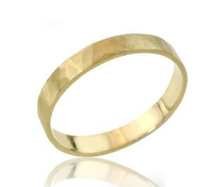 טבעת נישואין יואב קלסית מרוקעת מזהב 14 קראט 