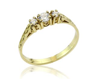 טבעת אירוסין מדהימה משובצת יהלומים 